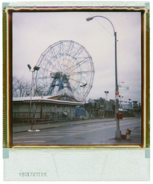 Coney Island, 2010. Tirage lambda, 100 x 80 cm.